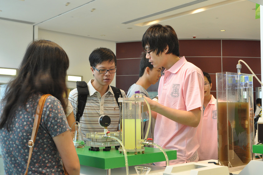 HKU at InnoCarnival 2011 gallery photo 3